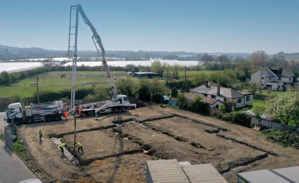 concrete boom pump